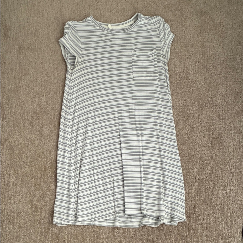 Lou & Grey Casual Striped Dress - Gray and White